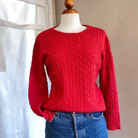 Petite Sophisticate Extra Fine Italian Merino Wool Cable Knit Sweater - Picture 1 of 4